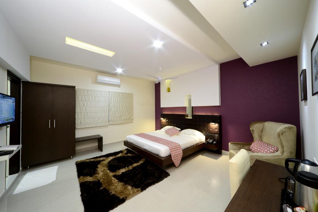 Hotel Serenity La Vista Hajdarábád Exteriér fotografie