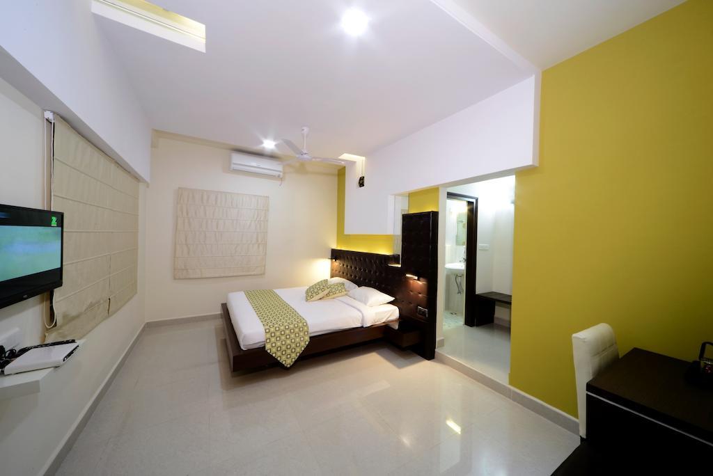 Hotel Serenity La Vista Hajdarábád Exteriér fotografie